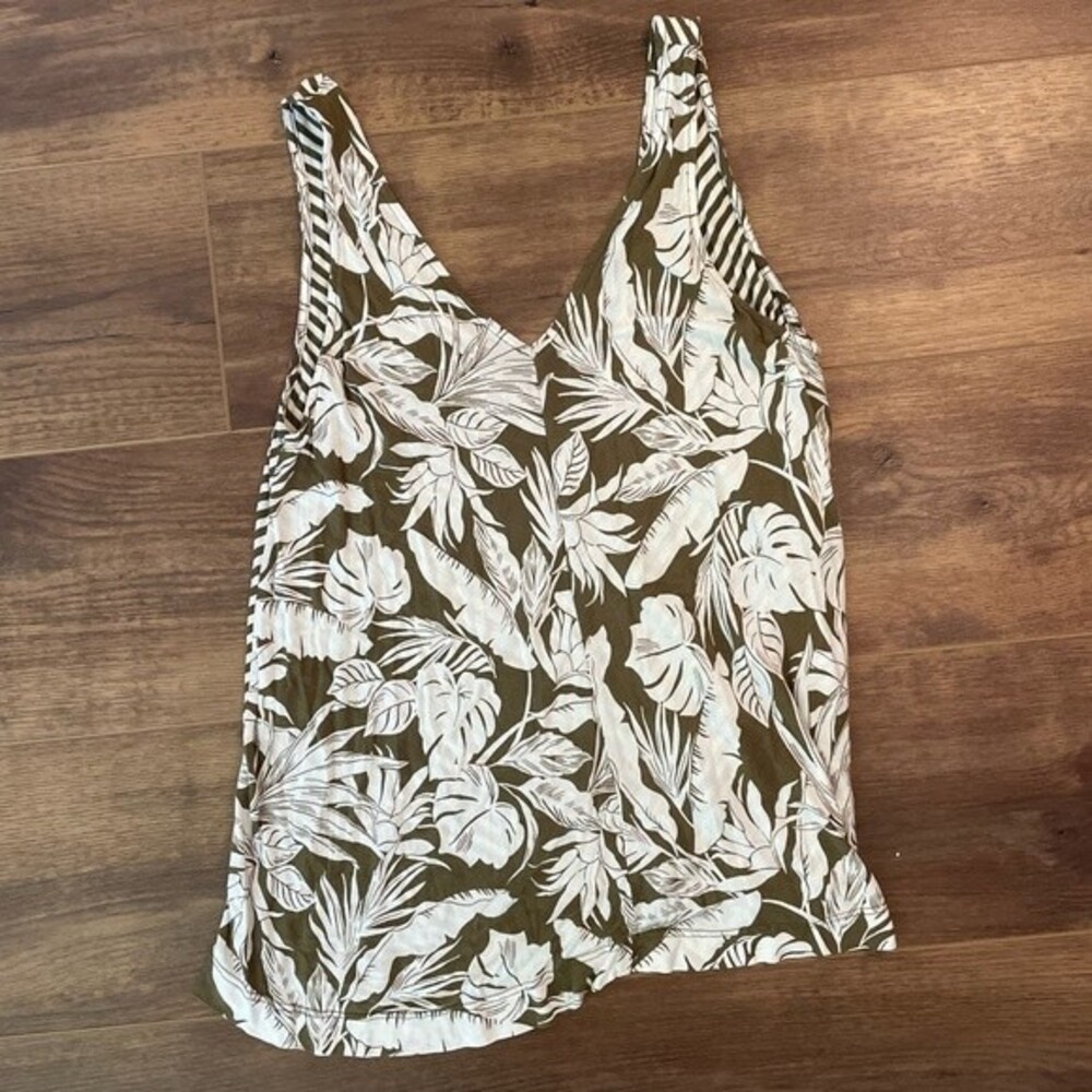 Old Navy Tank Small Relaxed Plunging V-neck Palm Floral/Stripes Green/White